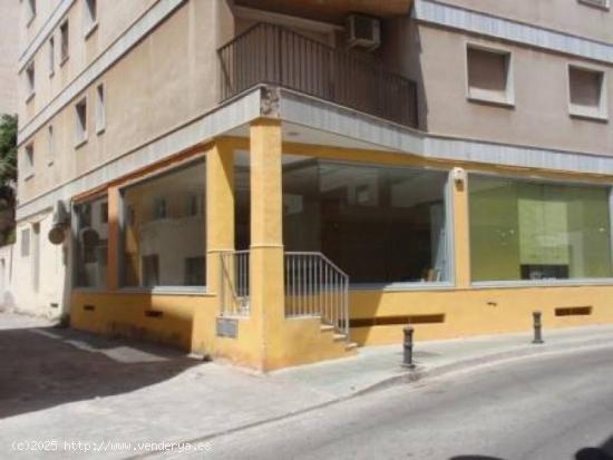 VENTA LOCAL COMERCIAL CALLE PASAJE, ESQUINA CALLE ALMERIA - ALMERIA