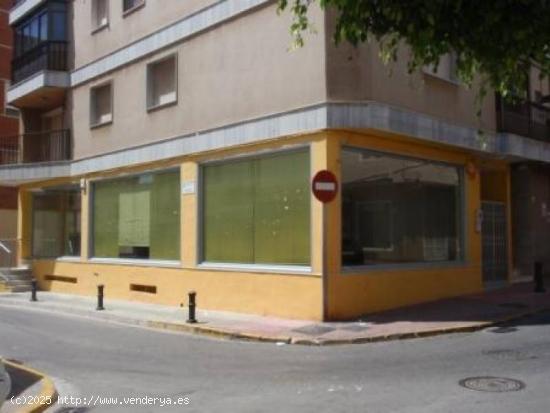 VENTA LOCAL COMERCIAL CALLE PASAJE, ESQUINA CALLE ALMERIA - ALMERIA