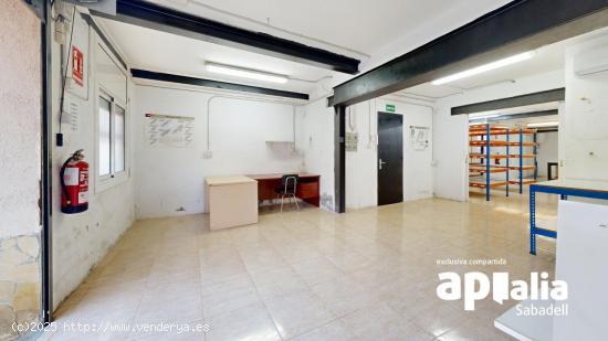  Venta Local en CASCO ANTIGUO - BARCELONA 