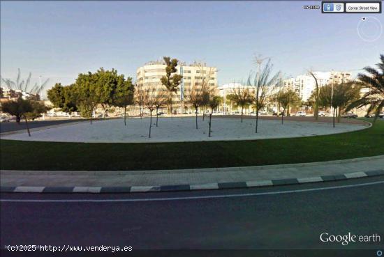 OPORTUNIDAD UNICA - SIETE PLAZAS DE PARKING EN ELCHE - ALICANTE