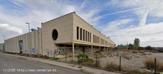  NAVE INDUSTRIAL EN CONSTRUCCIÓN - TARRAGONA 