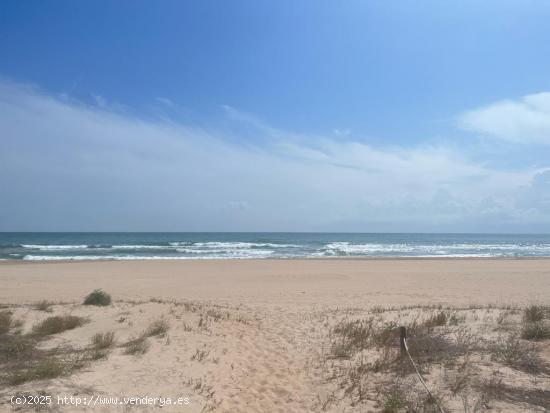 Maravilloso apartamento en primera línea en la playa de Xeraco - VALENCIA