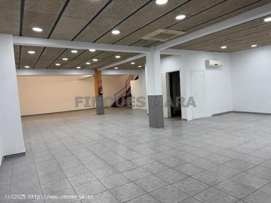  ¡LOCAL COMERCIAL EN ESTUPENDA ZONA DE PASO! - BARCELONA 