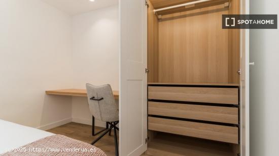 Se alquila habitación en piso compartido en Mostoles - MADRID