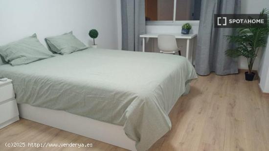 Habitación en piso compartido en Cartagena - MURCIA