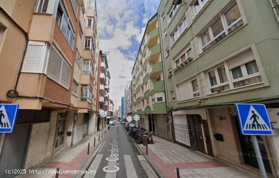 Se vende piso OKUPA en Santander (Cantabria). - CANTABRIA