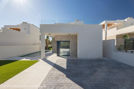 Villa en venta a estrenar en Finestrat (Alicante)