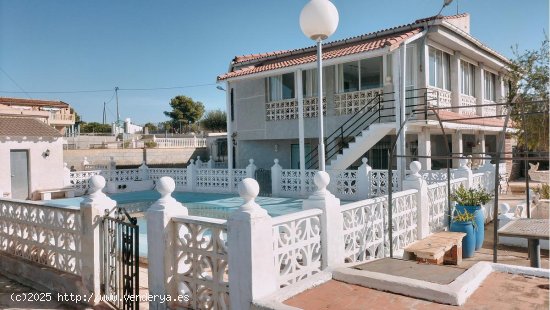  Villa en venta en Crevillent (Alicante) 