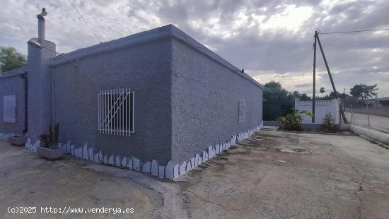 Villa en venta en Crevillent (Alicante)