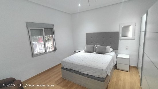 Villa en venta en Crevillent (Alicante)