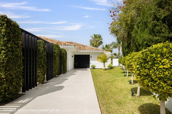 Villa en venta en Marbella (Málaga)