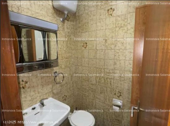 Salamanca ( Barrio del Oeste - Avda. Italia);  4d, 2wc. 800€ - Salamanca