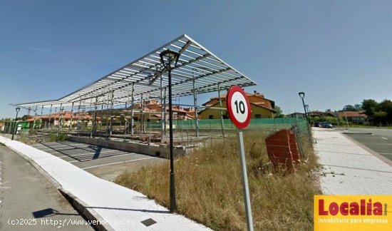 Local en venta en Comillas de 1328 m2