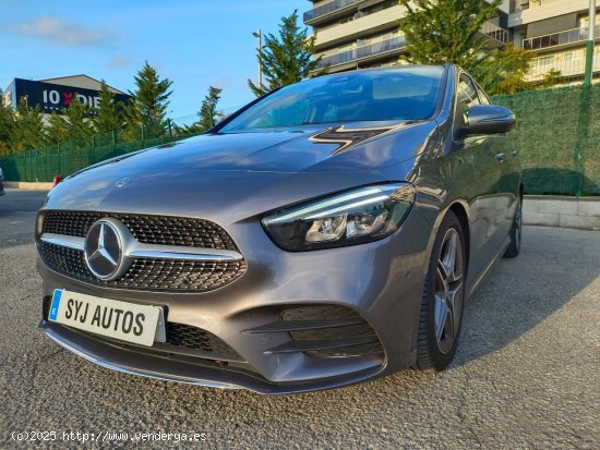  Mercedes Clase B B 200 d AMG LINE GARANTIA OFICIAL HASTA  AGOSTO 2026. - St. Joan Despi 