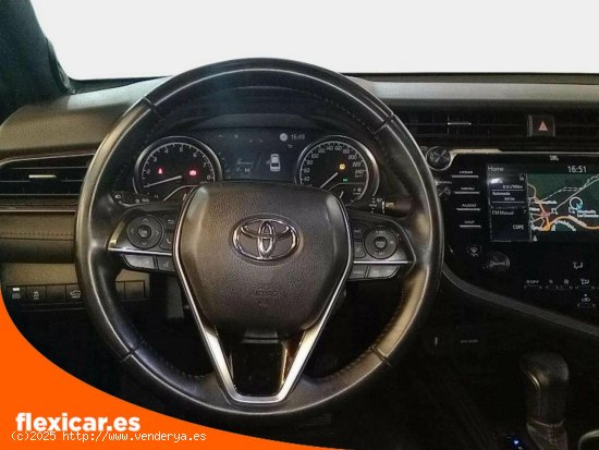 Toyota Camry 2.5  Luxury - 4P (2019) - Córdoba