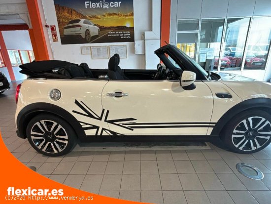 MINI Cooper COOPER CABRIO - Sant Just Desvern