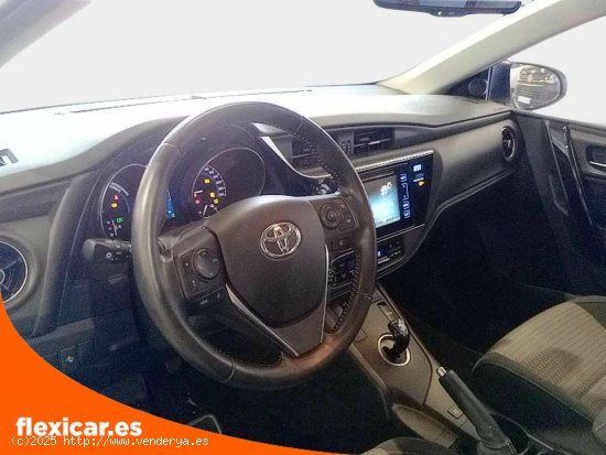 Toyota Auris 1.8 140H Hybrid Active - Huércal de Almería