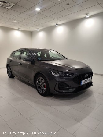  Ford Focus 1.0 Ecoboost MHEV 114kW ST-Line - Lleida 