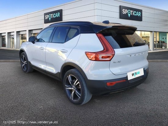 Volvo XC40  1.5 T5 Twin  Auto Recharge R-Design - Xàtiva