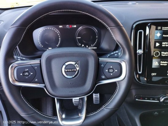 Volvo XC40  1.5 T5 Twin  Auto Recharge R-Design - Xàtiva