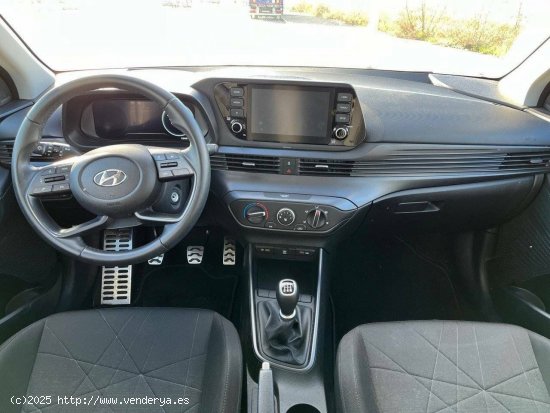 Hyundai Bayon  1.2 MPI Maxx - 