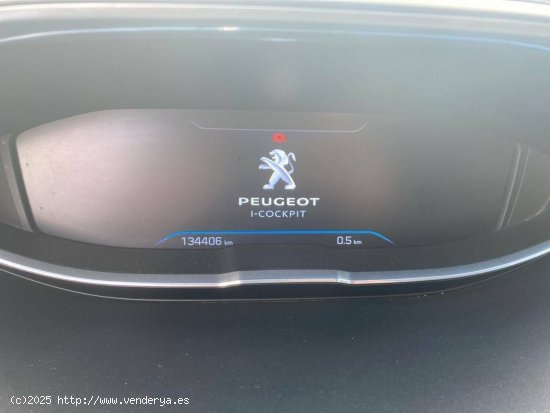 Peugeot 3008  1.2 PURETECH 96KW (130CV)  S&S Allure - 