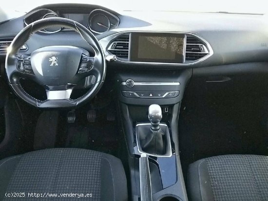 Peugeot 308  5p  BlueHDi 75KW (100CV) Style - 