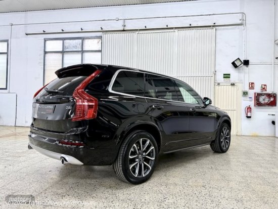 Volvo XC 90 2.0 D5 AWD MOMENTUM AUTO 7 PLAZAS de 2015 con 116.135 Km por 30.990 EUR. en Barcelona