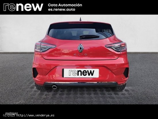 Renault Clio TECHNO TCE de 2024 con 10.000 Km por 18.900 EUR. en Madrid