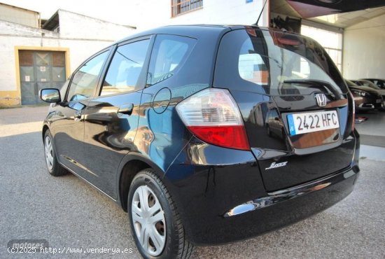 Honda Jazz 1.4 I-VTEC ELEGANCE de 2011 con 130.000 Km por 8.400 EUR. en Sevilla