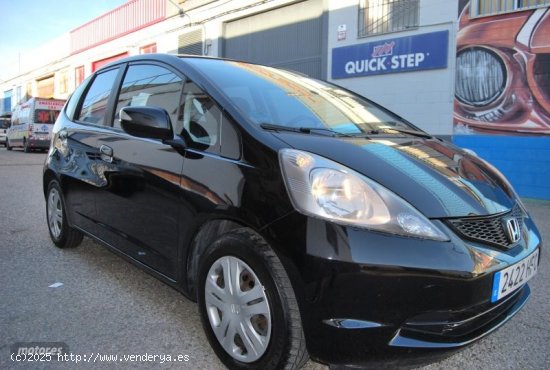 Honda Jazz 1.4 I-VTEC ELEGANCE de 2011 con 130.000 Km por 8.400 EUR. en Sevilla