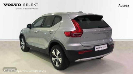 Volvo XC40 Core, T2 Automatica Microhibrido, Gasolina de 2024 con 10 Km por 34.500 EUR. en Pontevedr