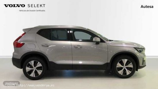 Volvo XC40 Core, T2 Automatica Microhibrido, Gasolina de 2024 con 10 Km por 34.500 EUR. en Pontevedr