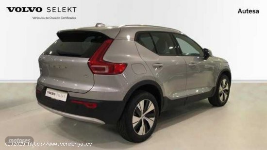 Volvo XC40 Core, T2 Automatica Microhibrido, Gasolina de 2024 con 10 Km por 34.500 EUR. en Pontevedr