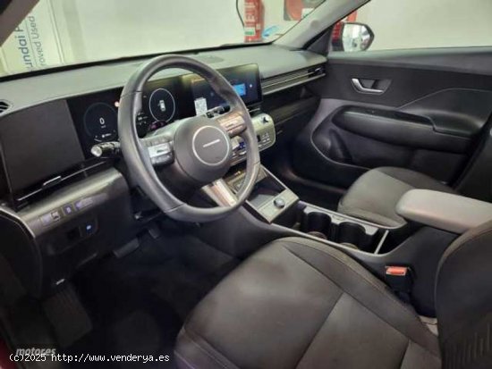 Hyundai Kona 1.6 GDI HEV Flexx DCT de 2023 con 15.788 Km por 28.500 EUR. en Madrid