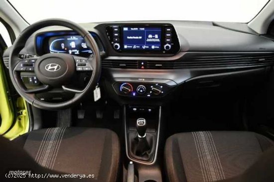 Hyundai i20 1.2 MPI Essence de 2024 con 10.404 Km por 18.200 EUR. en Baleares