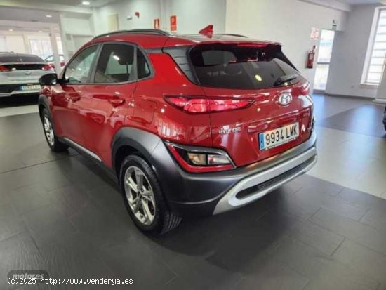 Hyundai Kona 1.0 TGDI 48V Tecno 4X2 de 2021 con 22.000 Km por 21.900 EUR. en Madrid