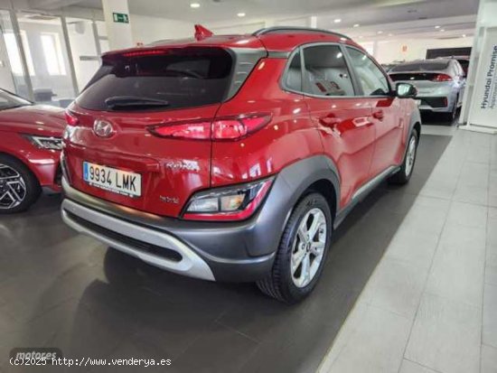 Hyundai Kona 1.0 TGDI 48V Tecno 4X2 de 2021 con 22.000 Km por 21.900 EUR. en Madrid