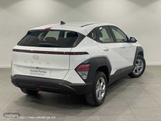 Hyundai Kona 1.0 TGDI Maxx 4x2 de 2024 con 10 Km por 25.500 EUR. en Barcelona