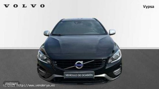 Volvo V 60 2.0 D2 R-DESIGN MOMENTUM 120 5P de 2017 con 146.953 Km por 17.900 EUR. en Cordoba