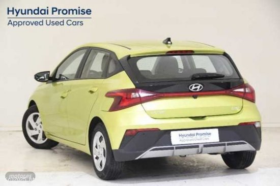 Hyundai i20 1.2 MPI Essence de 2024 con 7.043 Km por 18.400 EUR. en Baleares