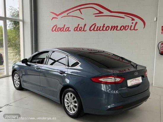 Ford Mondeo 2.0TDCI Trend 150 de 2019 con 61.000 Km por 16.990 EUR. en Alava