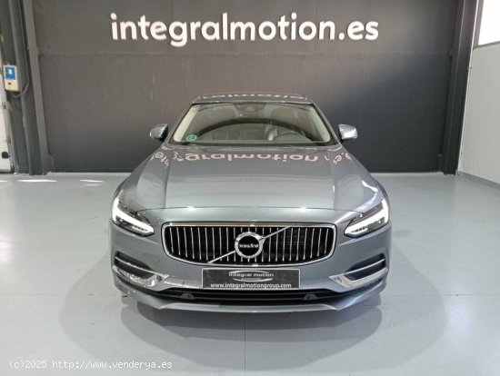 Volvo S90 2.0 D4 Inscription Auto - 