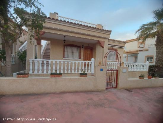  Chalet en Montesol - ALICANTE 