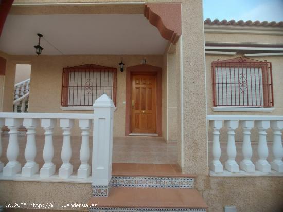 Chalet en Montesol - ALICANTE