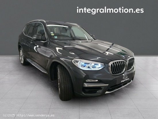 BMW X3 sDrive18d - 