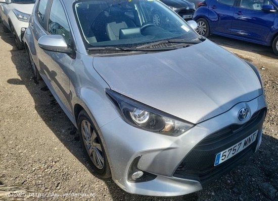 Toyota Yaris 1.5 120H Active Tech - 