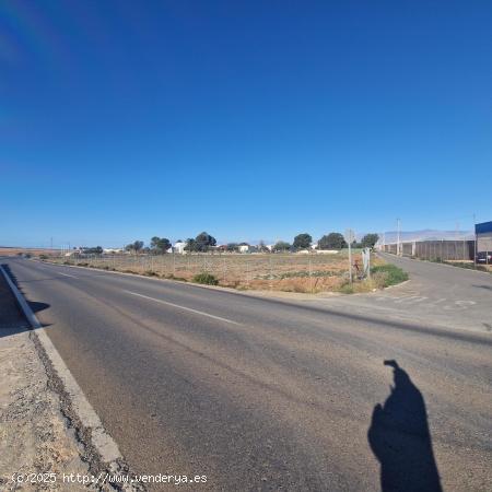  VENTA DE TERRENO CON PROYECTO Y LICENCIA DE OBRA - ALMERIA 