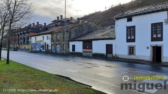 Se vende conjunto de casa, cuadra y pajar para reformar en Unquera, Val de San Vicente. - CANTABRIA