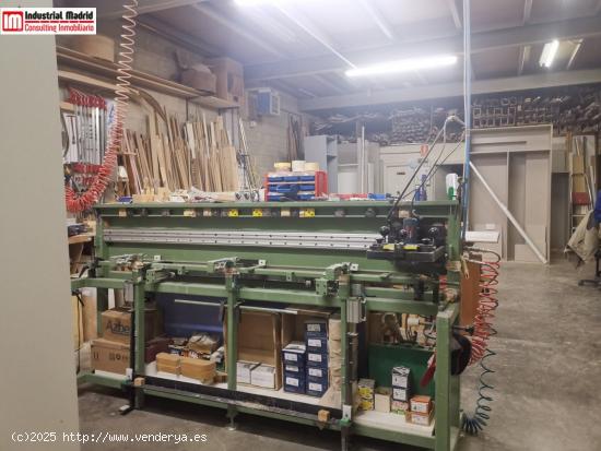 VENTA DE NAVE Y TRASPASO NEGOCIO DE MADERA EN LOECHES POLIGONO INDUSTRIAL EL CABALLO. - MADRID